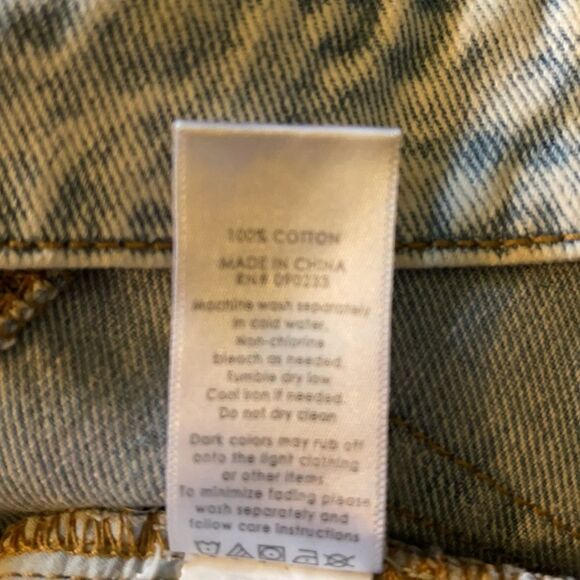 Bullhead Denim Low Rise Distressed Shorty Shorts 3 - Picture 16 of 16